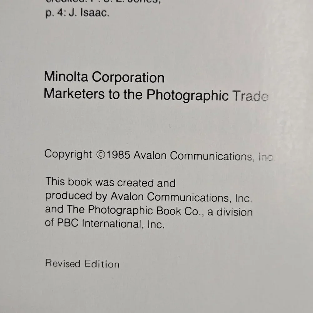 Complete Minolta Single Lens Reflex Camera and Accessory Guide Minolta Paperback - Picture 8 of 8